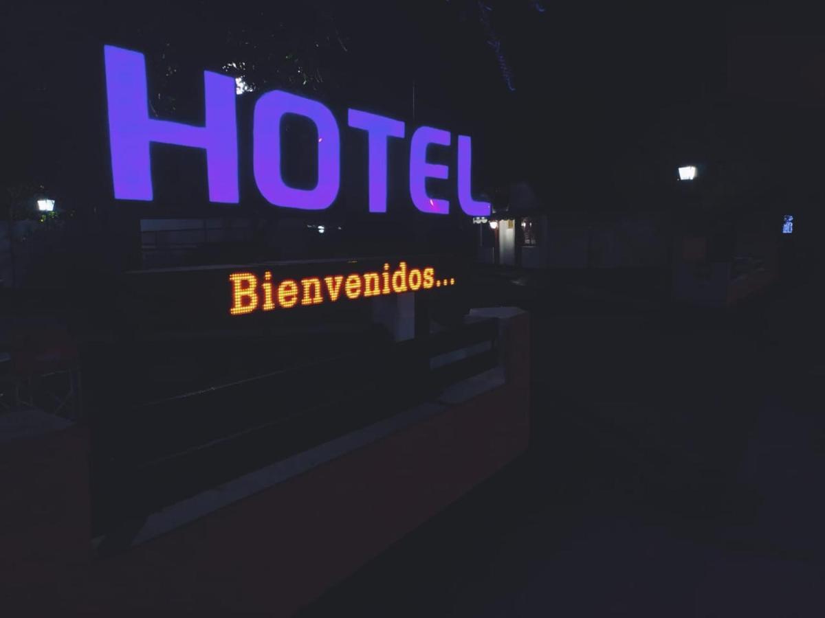 Hotel Rucalen Santa Rosa  Extérieur photo